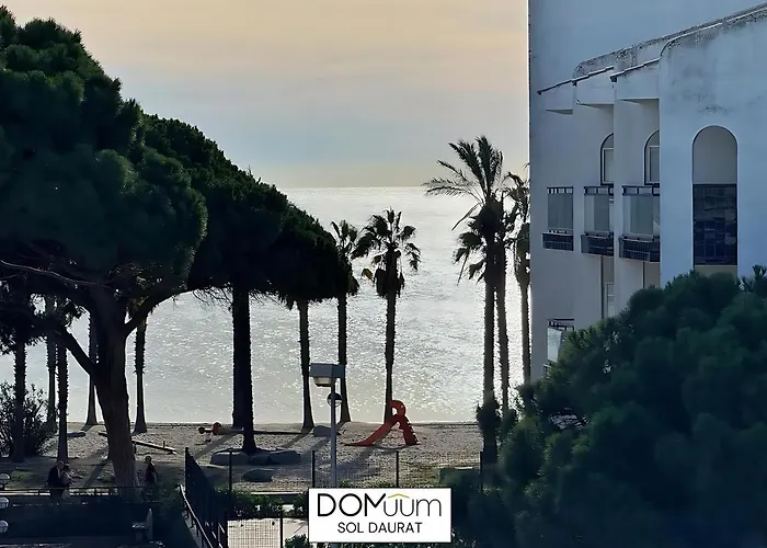 Domuum Holidays - Sol Daurat * 캠브릴스