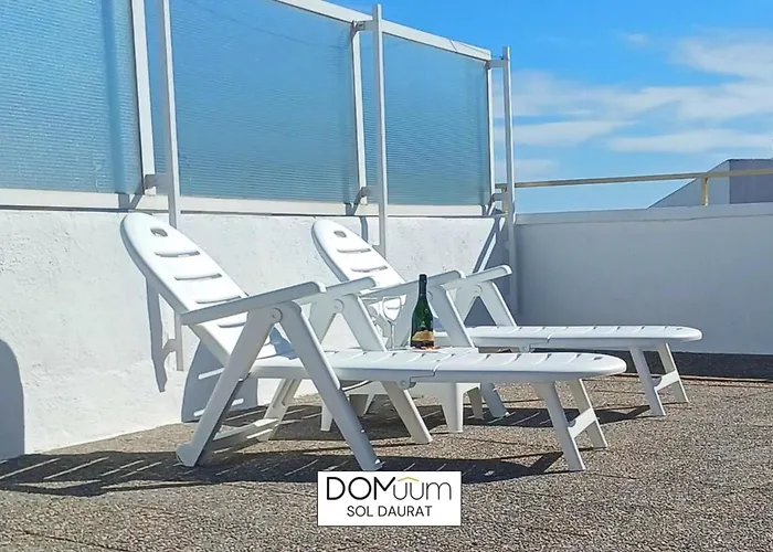 Domuum Holidays - Sol Daurat *