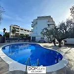 Domuum Holidays - Sol Daurat * Cambrils