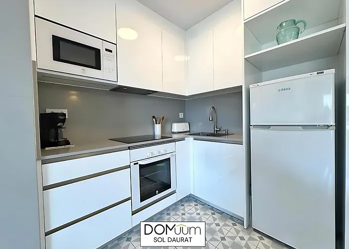 Domuum Holidays - Sol Daurat Apartment *